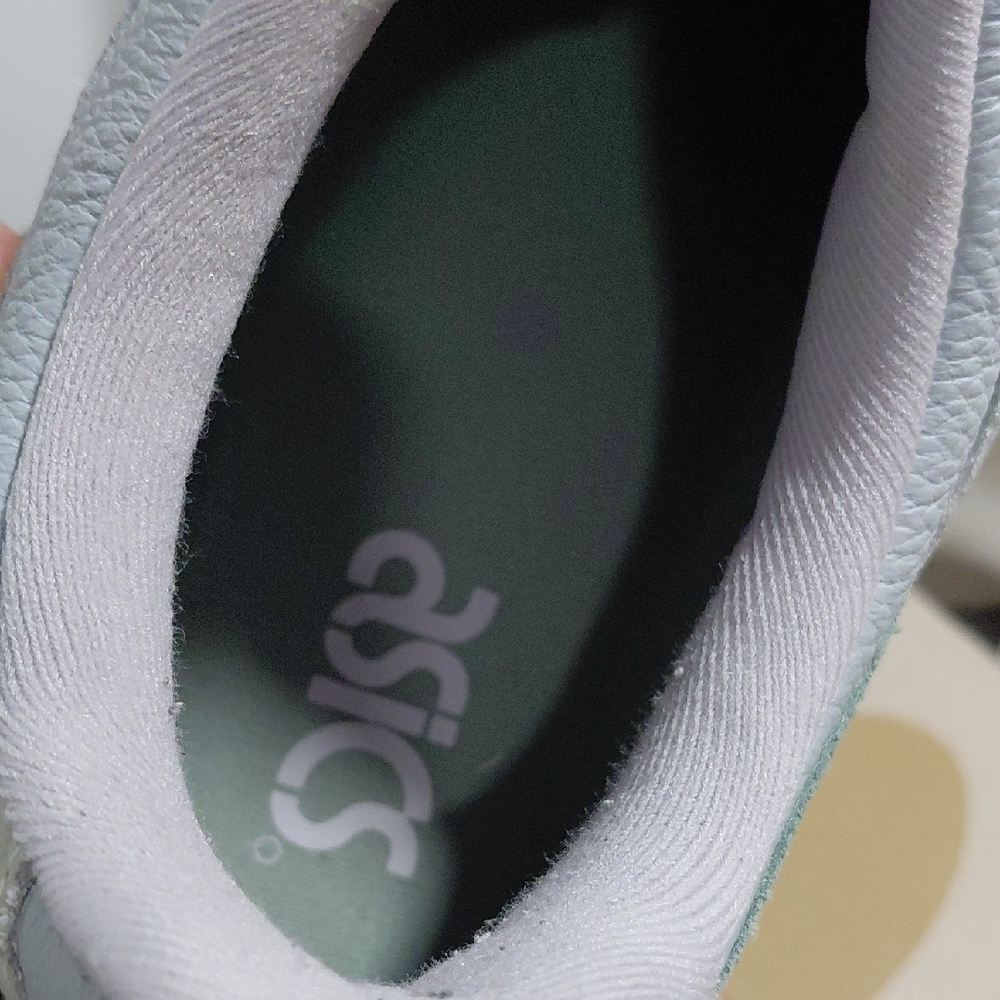 ASICS Gel-Lyte III OG in Light Sage and Slate Grey - Picture 11 of 16